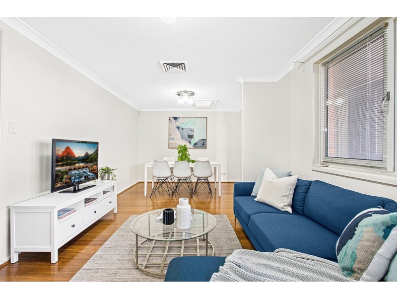 8 Oak Place, Banksia NSW 2216