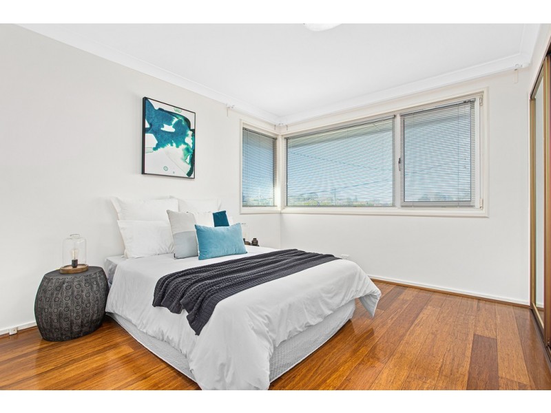 8 Oak Place, Banksia NSW 2216