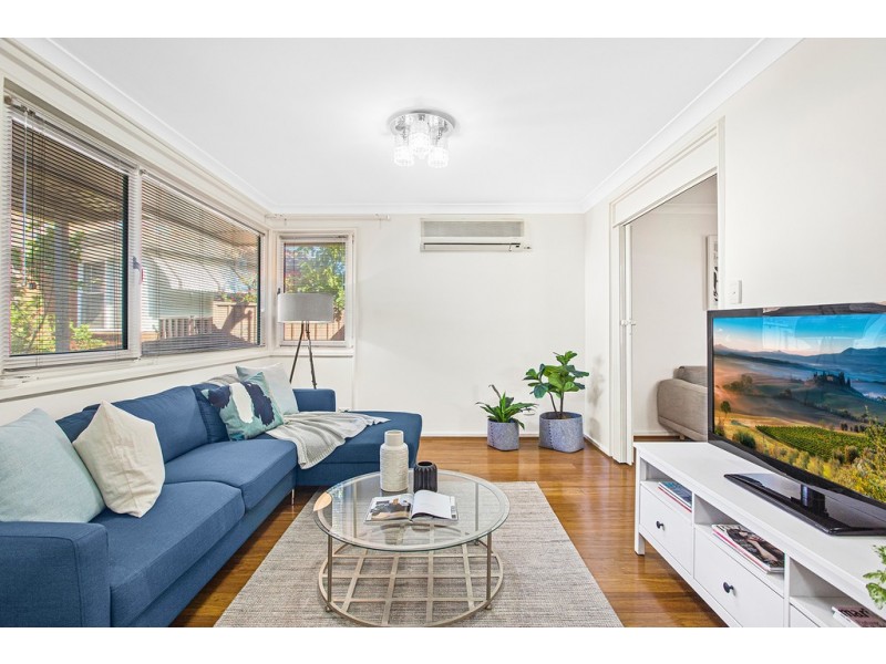 8 Oak Place, Banksia NSW 2216