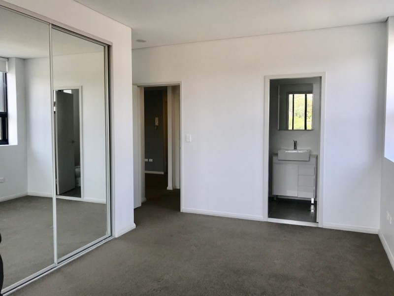 3.10/21-35 Princes Highway, Kogarah NSW 2217