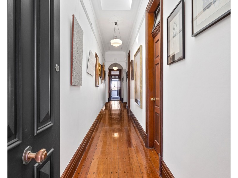 38 Forest Road, Arncliffe NSW 2205