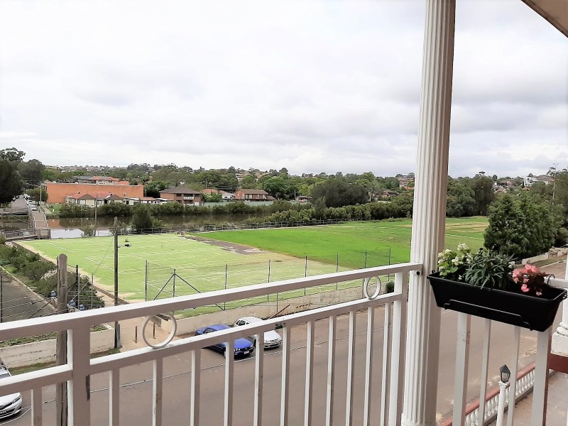 9/32 Tennent Parade, Hurlstone Park NSW 2193