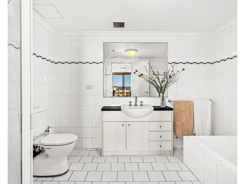 1109/5 Rockdale Plaza Drive, Rockdale NSW 2216