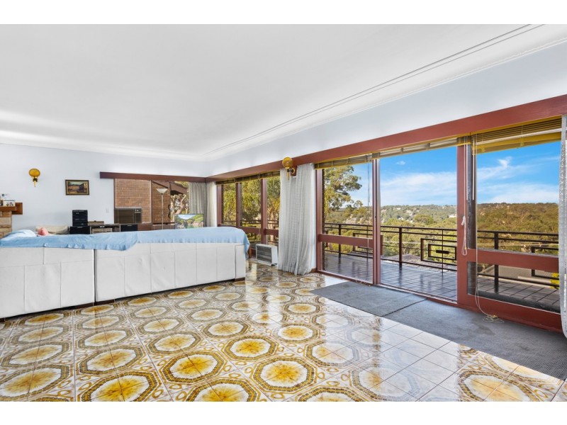 54 Elm Street, Lugarno NSW 2210