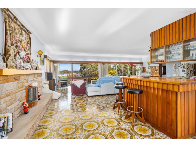 54 Elm Street, Lugarno NSW 2210