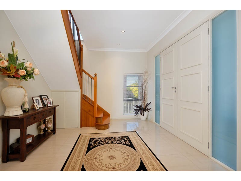 1 Poole Street, Kingsgrove NSW 2208