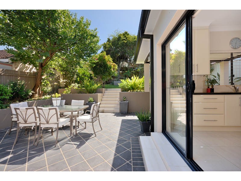 1 Poole Street, Kingsgrove NSW 2208