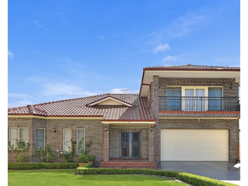 32 Lynwen Crescent, Banksia NSW 2216