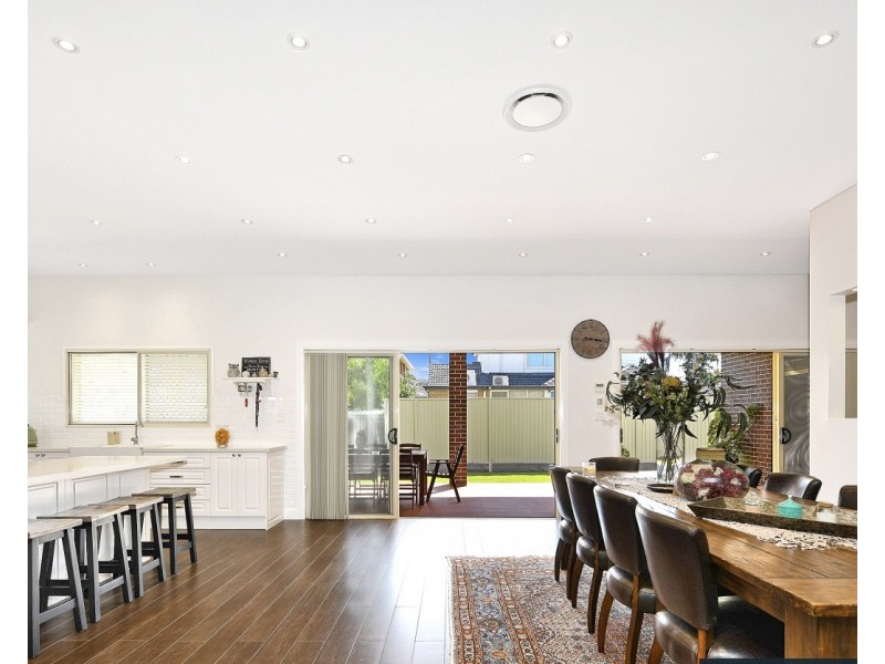 32 Lynwen Crescent, Banksia NSW 2216