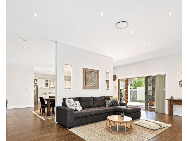 32 Lynwen Crescent, Banksia NSW 2216