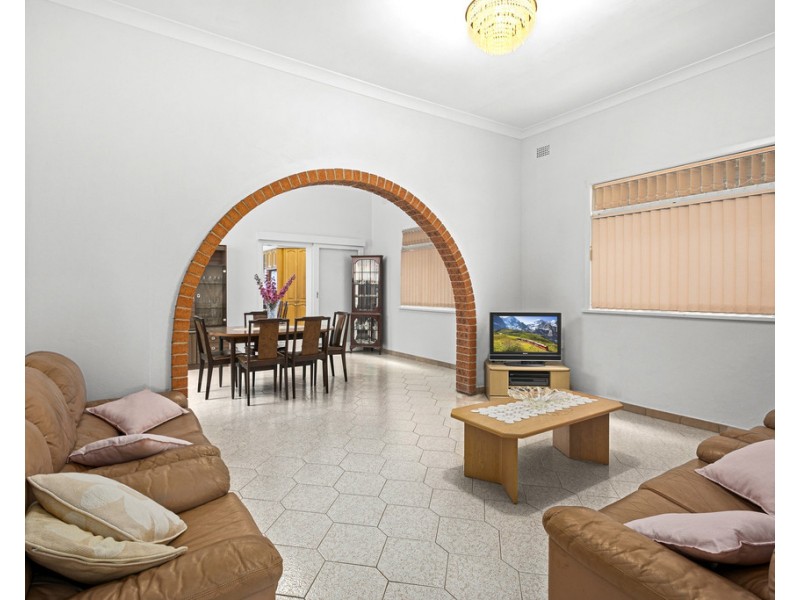 21 Fleet Street, Carlton NSW 2218