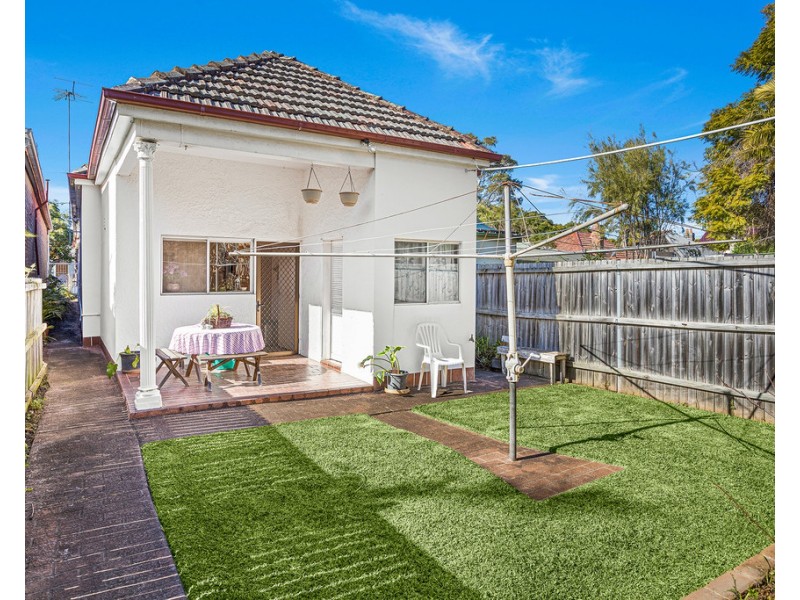 21 Fleet Street, Carlton NSW 2218