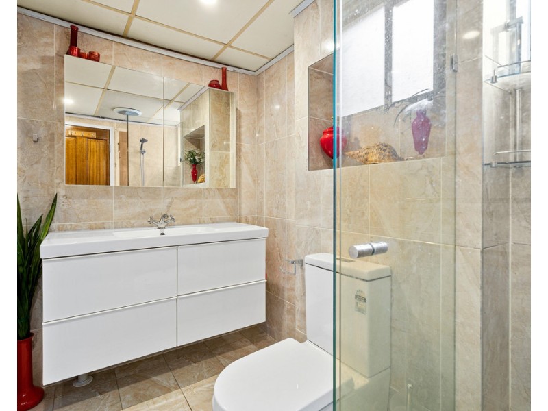 2/223 President Avenue, Monterey NSW 2217