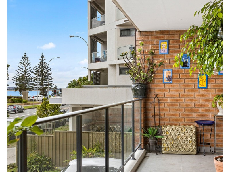 2/223 President Avenue, Monterey NSW 2217