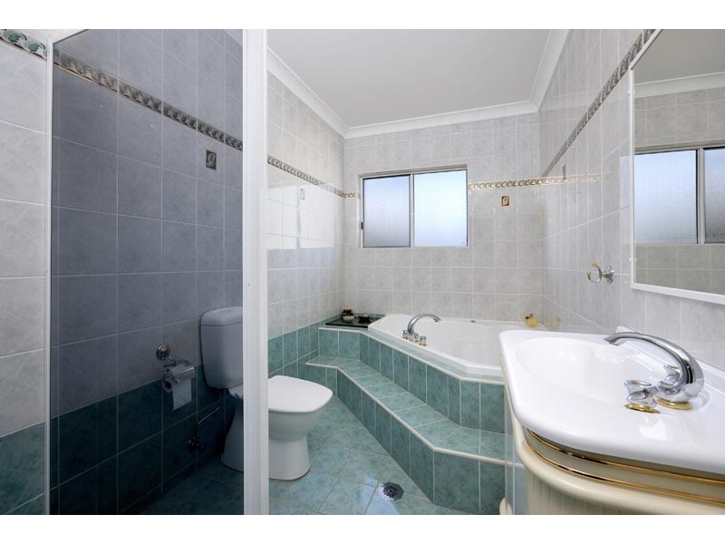 11a Carinya Road, Beverly Hills NSW 2209