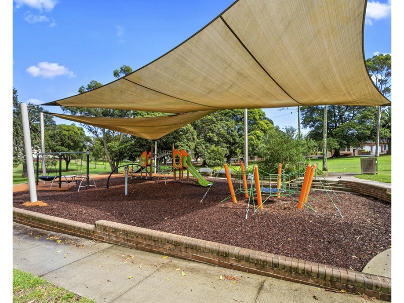 36 Dunmore Street North, Bexley NSW 2207