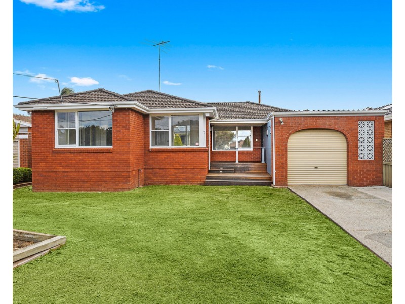 182 Lorraine Street, Peakhurst Heights NSW 2210