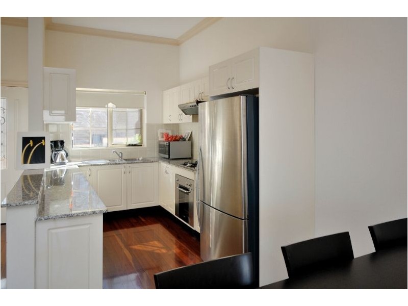 2/42 Knight Street, Arncliffe NSW 2205