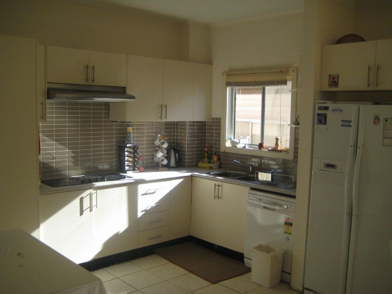 28 Johnstone Street, Peakhurst NSW 2210