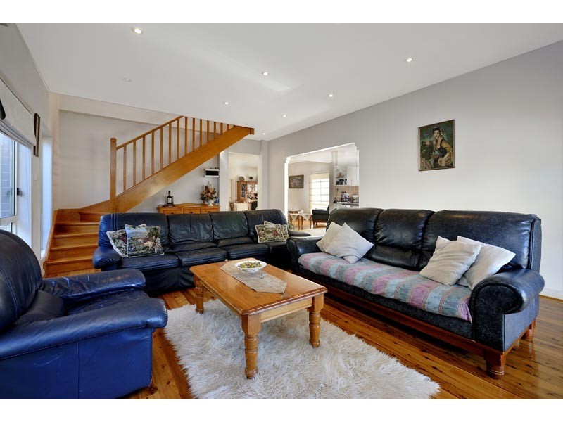 43 Bonds Road, Peakhurst NSW 2210