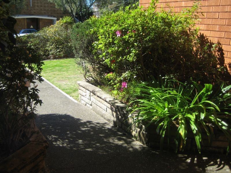 1/7 Short Street, Carlton NSW 2218