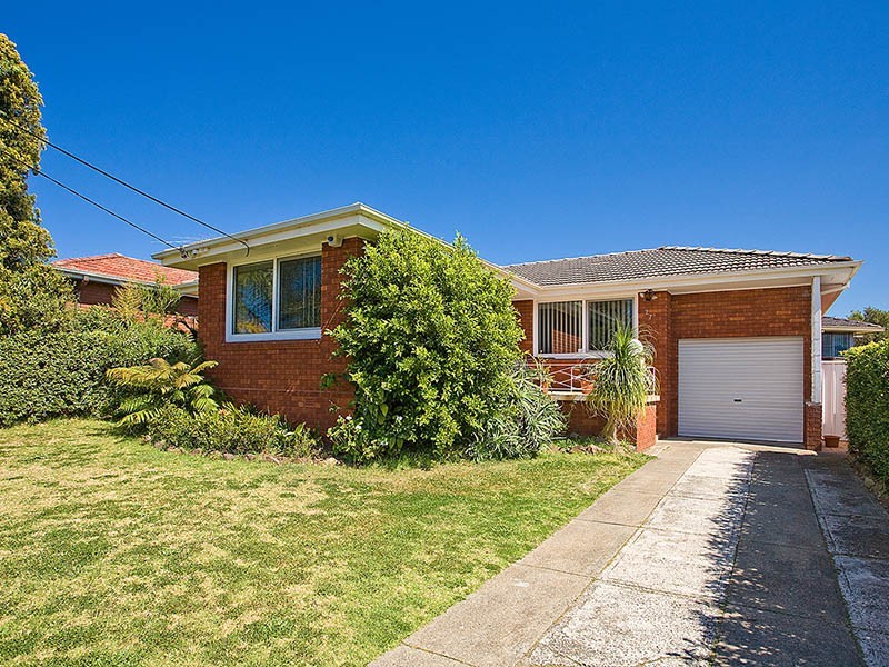 27 Chestnut Drive, Banksia NSW 2216