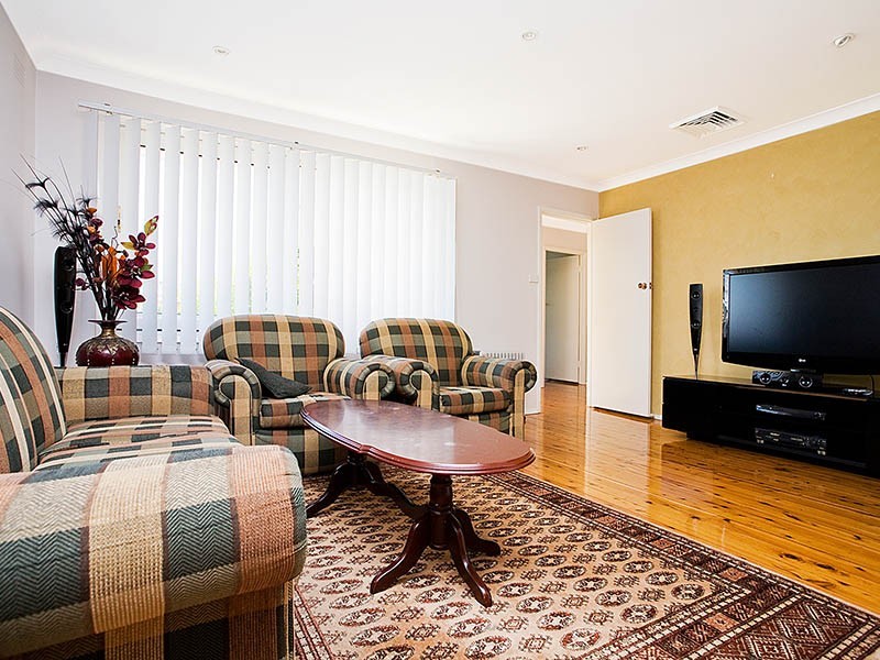 27 Chestnut Drive, Banksia NSW 2216