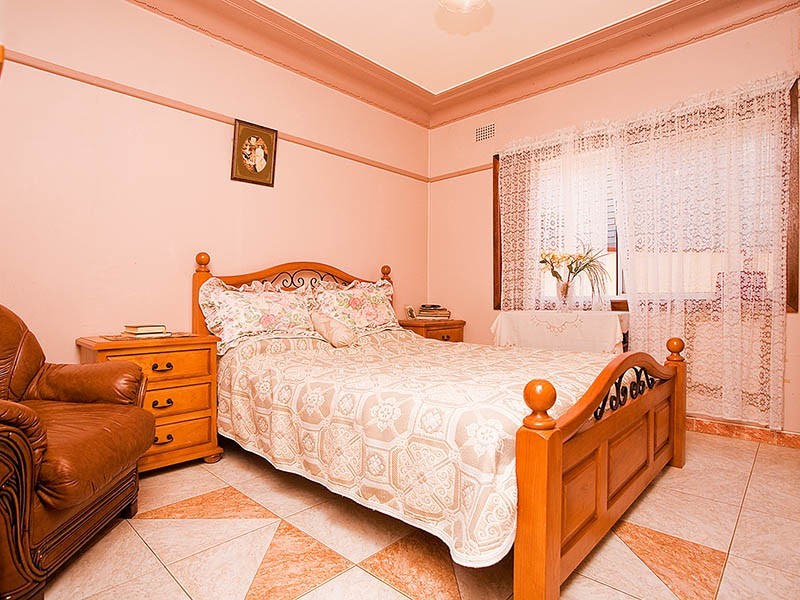 31 Connells Point Road, South Hurstville NSW 2221