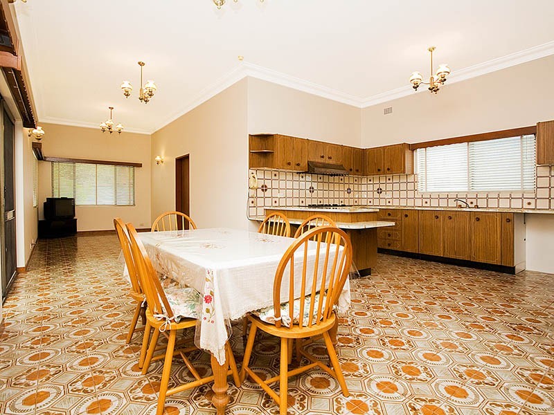 13 Wallace Street, Bexley NSW 2207