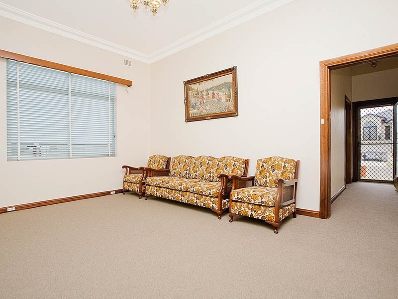 13 Wallace Street, Bexley NSW 2207