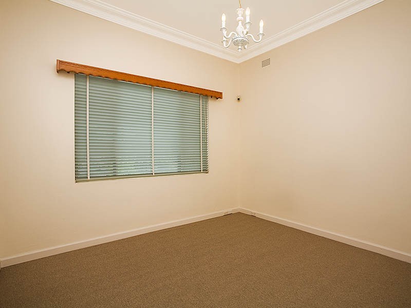 13 Wallace Street, Bexley NSW 2207