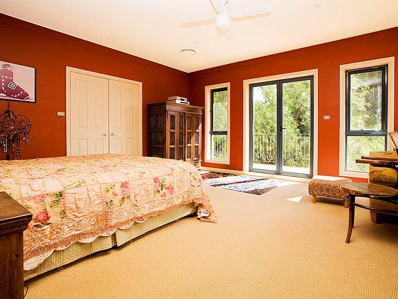 12 Waratah Street, Oatley NSW 2223