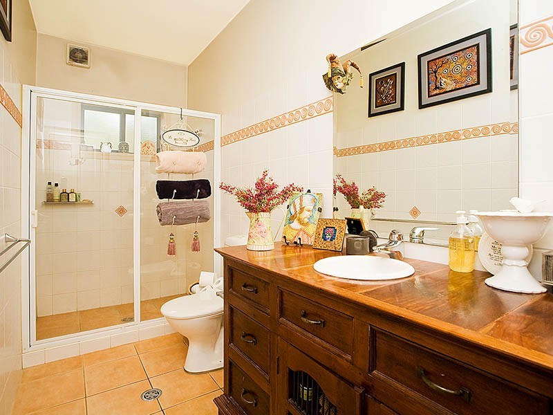 12 Waratah Street, Oatley NSW 2223