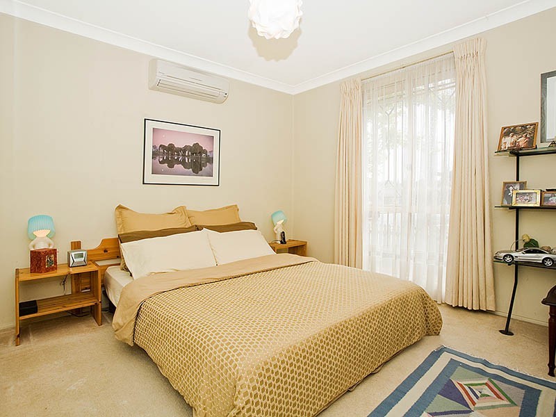 9a Gannon Street, Tempe NSW 2044