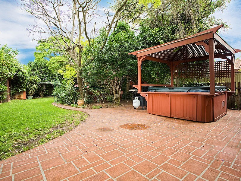 27 Lloyd Street, Bexley NSW 2207