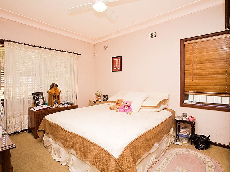 305 The Grand Parade, Sans Souci NSW 2219