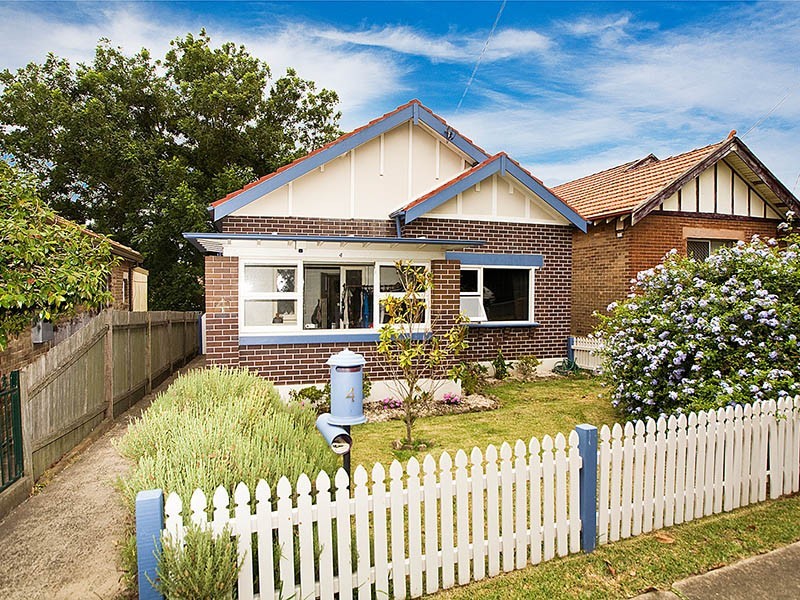 4 Fripp Street, Arncliffe NSW 2205