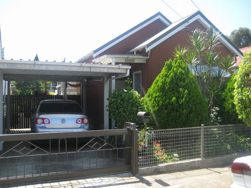 19 Hart Street, Tempe NSW 2044