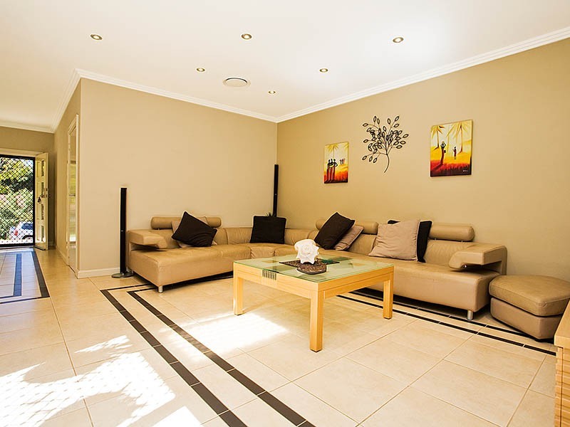 3 Johnstone Street, Peakhurst NSW 2210