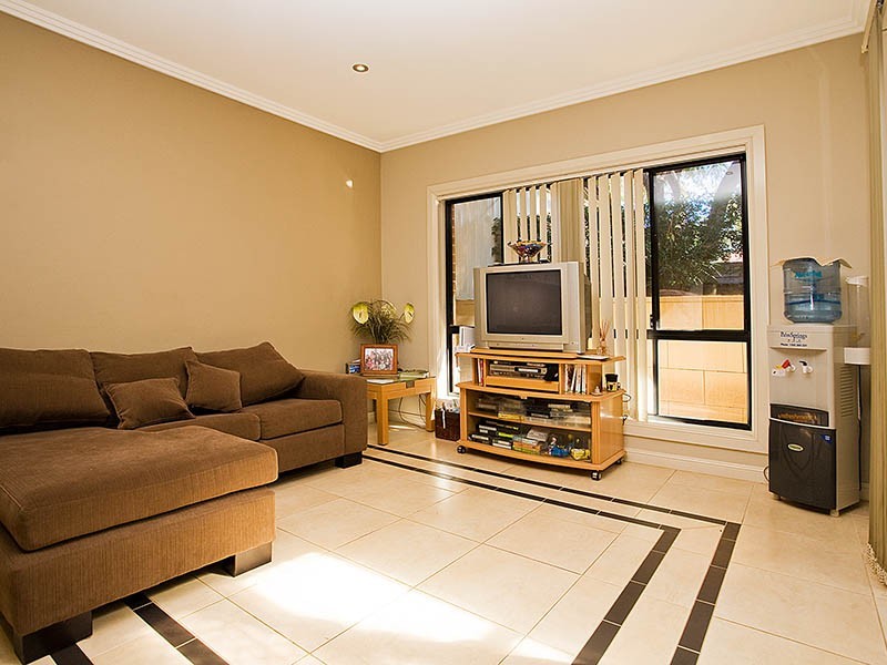 3 Johnstone Street, Peakhurst NSW 2210