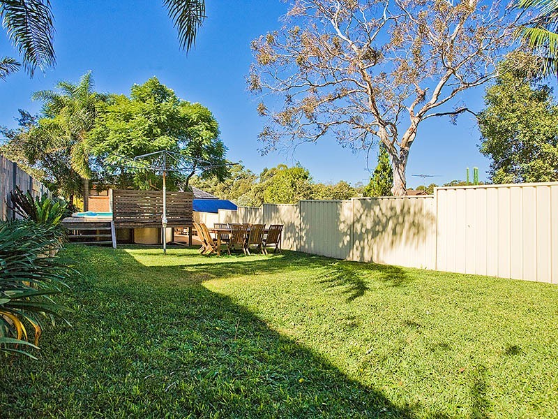 3 Johnstone Street, Peakhurst NSW 2210