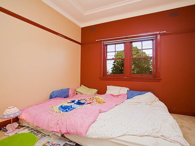 92 Caledonian Street, Bexley NSW 2207