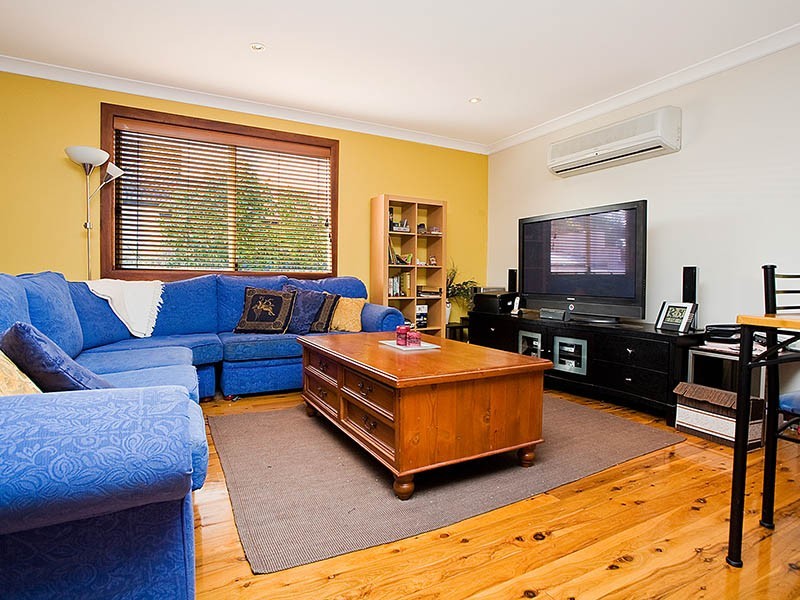 14 Planthurst Road, Carlton NSW 2218