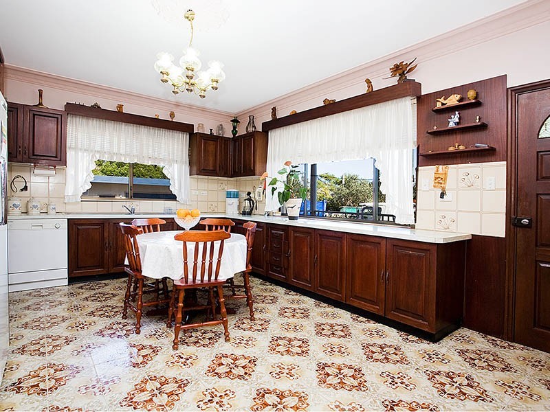 15 Carroll Street, Beverley Park NSW 2217