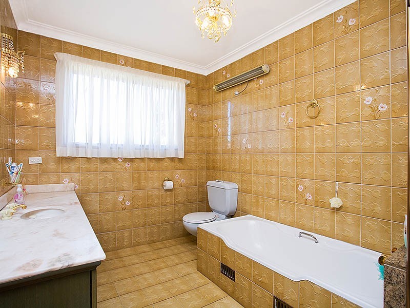 15 Carroll Street, Beverley Park NSW 2217