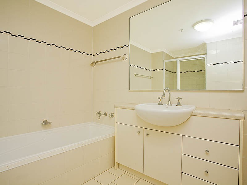 1108/5 Rockdale Plaza Drive, Rockdale NSW 2216