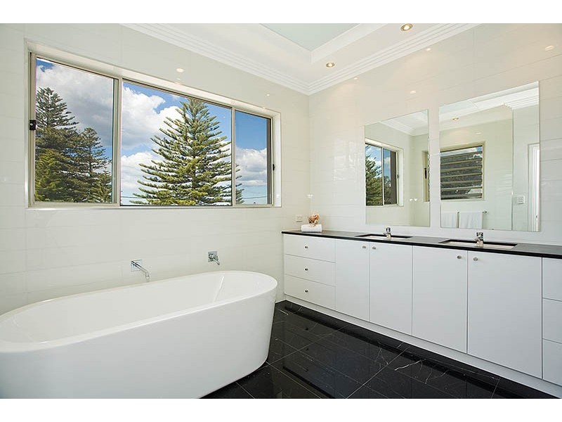 6  Napoleon Street, Sans Souci NSW 2219