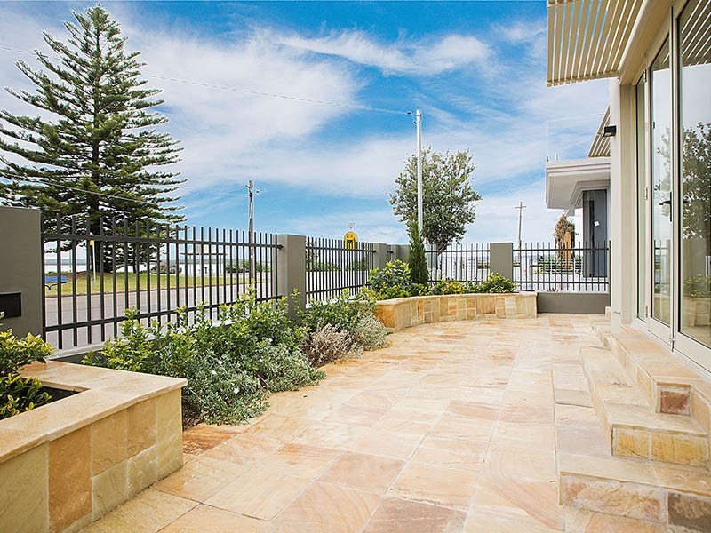 6  Napoleon Street, Sans Souci NSW 2219