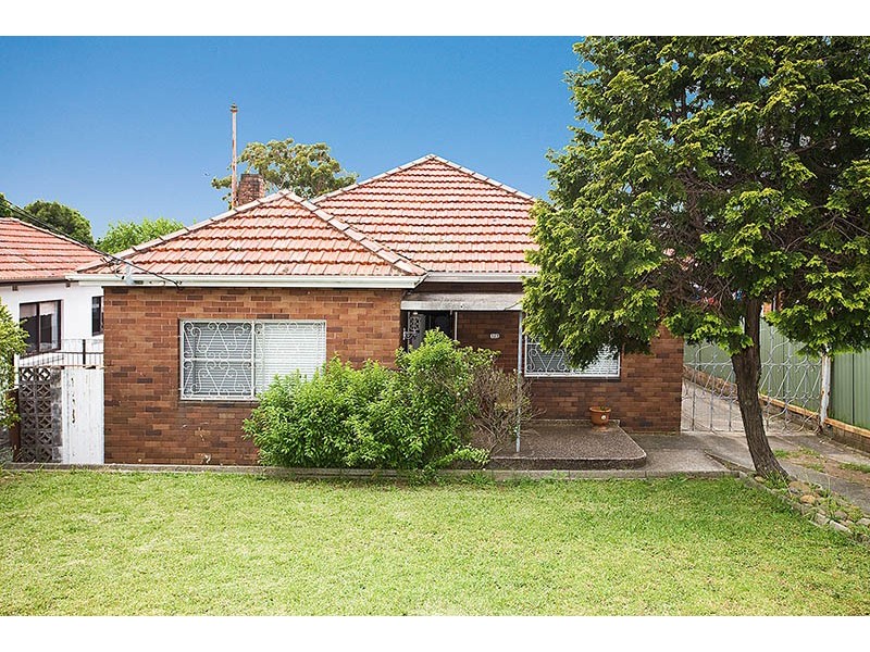 329 William Street, Kingsgrove NSW 2208