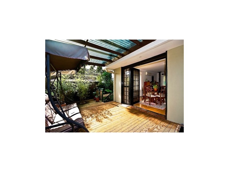 2A Forshaw Avenue, Peakhurst NSW 2210